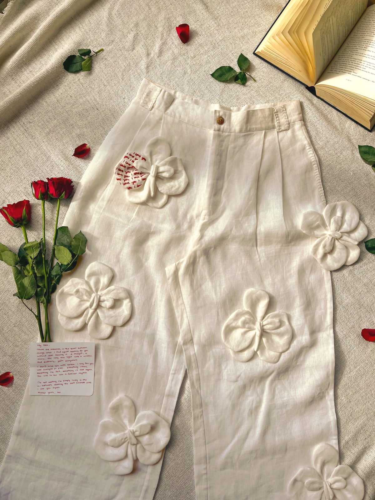 Cattleya Pleated Trouser